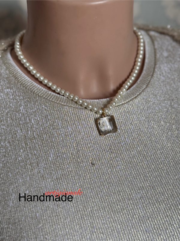 COLLANA girocollo di pietre di Maiorca e cristallo, serie CHIC
