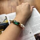 BRACCIALE di perle con cristallo centrale - immagine 4