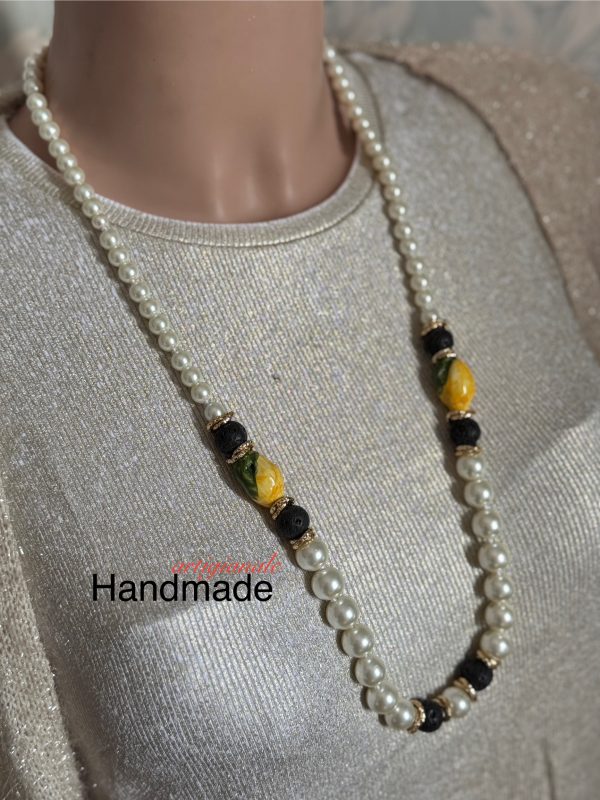 COLLANA con LIMONI e pietra lavica, serie SICILY