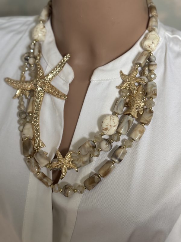 COLLANA con cilindretti e ciondoli marini - immagine 2