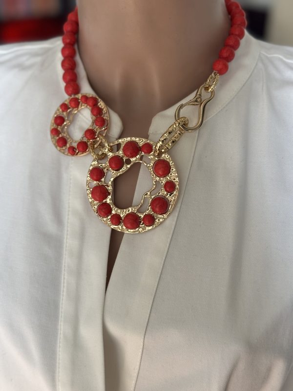 COLLANA girocollo con 2 cerchi ricoperti di perline rosse