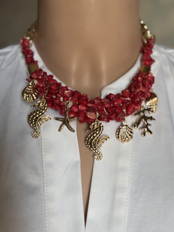 COLLANA girocollo con multifilo e charm marini - immagine 2