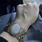 BRACCIALE rigido con centrale effetto anticato