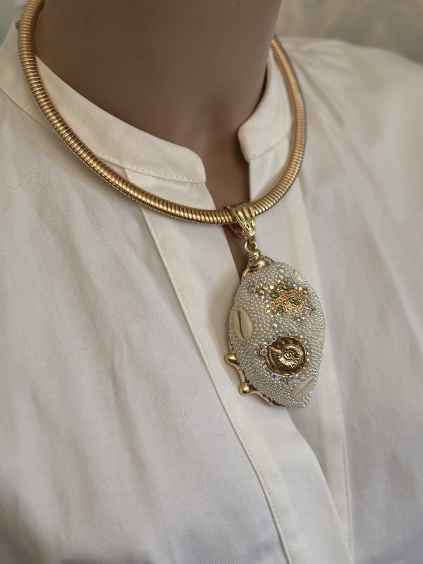 COLLANA girocollo con ciondolo grande conchiglia - immagine 2