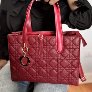 BORSA trapuntata media